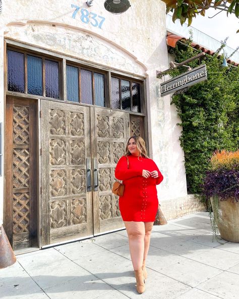 Valentines Day Outfits Casual, Outfit Midsize, Outfit Ideas 2023, Plus Size Baddie, Outfit Black Women, Day Outfit Ideas, Plus Size Baddie Outfits, Outfit Plus Size, Mock Neck Mini Dress