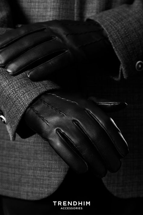 Black leather gloves for men Men Hand Reference, Mysterious Man Aesthetic, Detective Man, Black Gloves Aesthetic, Black Gloves Men, Leather Gloves Men, Aesthetic Gloves, Black Gloves Aesthetic Male, Suit Gloves