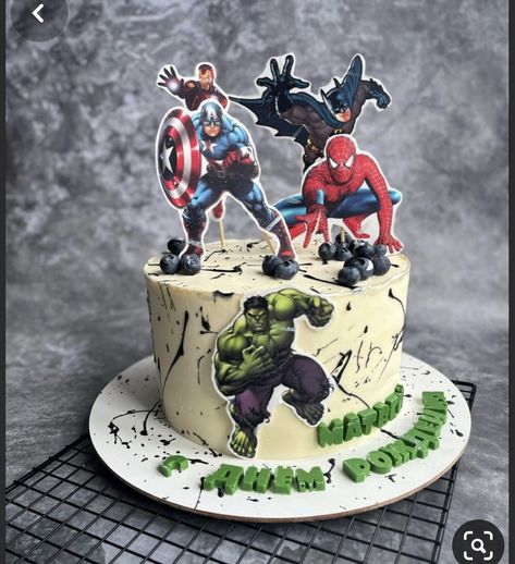 Marvel Cake Ideas Avengers Birthday, Avengers Cake Design, Marvel Birthday Cake, Bon Voyage Cake, Avengers Cake, Spiderman Cake Topper, Spiderman Birthday Cake, Blue Birthday Cakes, Marvel Cake