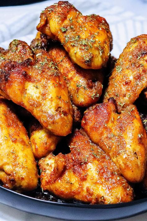 Butter Baked Chicken Wings, Iris Baked Chicken Wings In Oven, Sheet Pan Chicken Wings, Chicken Wings Easy Recipe, Butter Wings Recipe, Italian Chicken Wings Baked, Baked Wingettes Recipe, Whole Chicken Wings In Air Fryer, Chicken Winglets Recipes, How Long To Cook Chicken Wings In Oven