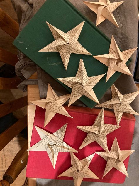 Paper Mache Stars, Paper Mache Star, White Paper Stars Christmas, Brown Paper Stars Christmas, Origami Paper Stars, Book Page Star Garland, Menswear Prints, Michael Kaiser, Party Vibe