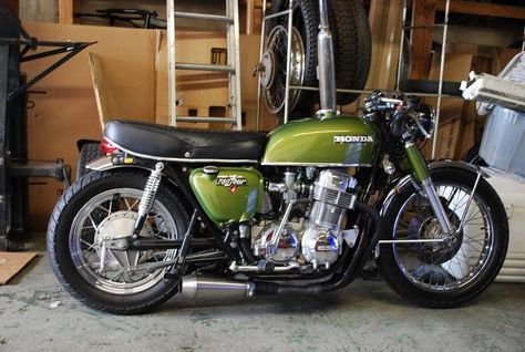 Custom Honda CB750 Four. Cb 450 Cafe Racer, Motorcycle Green, Cb 750 Cafe Racer, Cb Cafe Racer, Cb750 Cafe, Cb750 Cafe Racer, Green Motorcycle, Cb 450, Vintage Honda Motorcycles