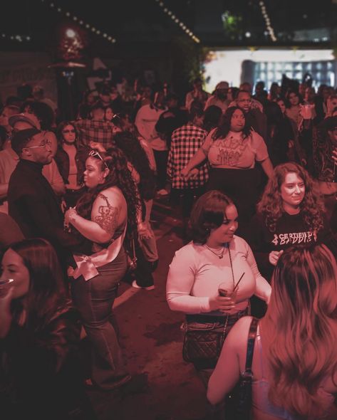 Why Do Fools Fall In Love R&B Block Party Hosted By: @yeahhhmayne Located: @quartyardsd 📸: @simpl3visionz_photography **Link in bio for full gallery** #quartyardsd #eventphotography #eventphotographer #sandiegophotography #explorepage #blockparty #valentinesday #lovesucks #dj #night #turnup #pinterest #nightlife #sandiego Dj Night, San Diego Photography, Block Party, Event Photographer, Host A Party, Event Photography, The Fool, Night Life, Fall In Love