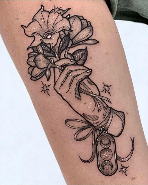 Realistic Flower Tattoo, Backpiece Tattoo, Pink Rose Tattoos, Nouveau Tattoo, Lady Bug Tattoo, Elbow Tattoos, Blossom Tattoo, Botanical Tattoo, Thigh Tattoos Women