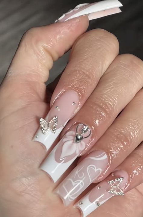 Acrylic Nails Gems, Aquarius Nails, Marvel Nails, Oval Nails Designs, Quinceanera Nails, Colored Acrylic Nails, Girly Acrylic Nails, Cute Acrylic Nail Designs, Her Nails