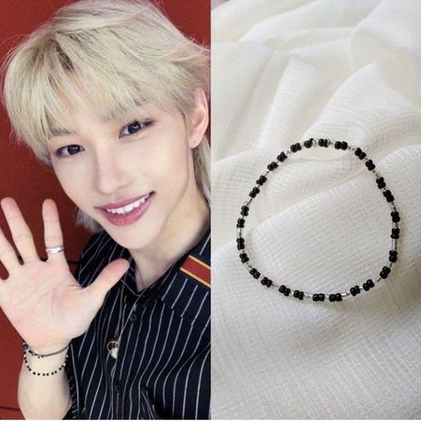 Aesthetic Bead Bracelets Kpop, Kpop Beaded Jewelry, Kpop Idol Bracelet, Skz Bracelet, Kpop Bracelet, Pop Beads, Pop Jewelry, Diy Beaded Rings, Manik Manik