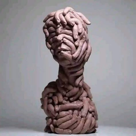 Typo Inspiration, Tanah Liat, Bar Art, Clay Art Projects, Sculpture Installation, Figurative Sculpture, Hand Art, Clay Sculpture, Magazine Art