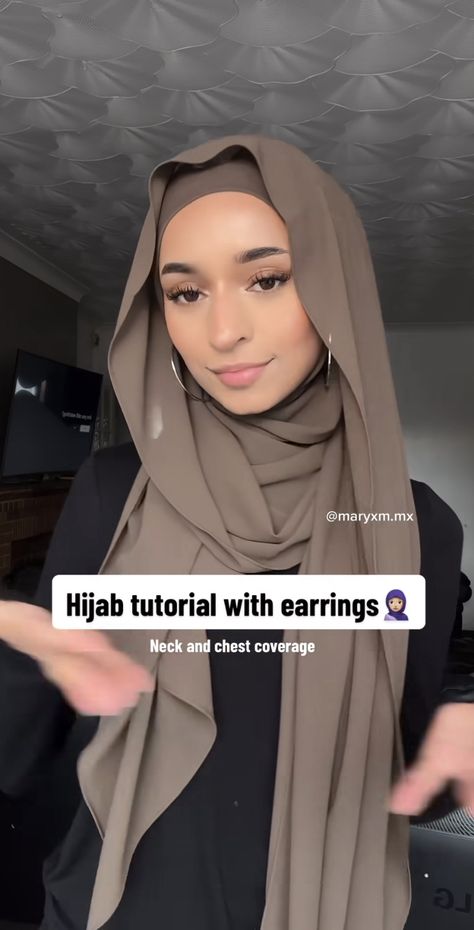 Hijabi Earrings, How To Wear Hijab With Earrings, Hijab Tutorial With Earrings, Hijab With Earrings, Hijab Style For Wedding, Maryam Malik, Hijab Earrings, Wedding Hijab Styles, Hijab Shop