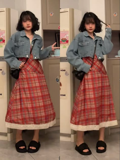 Midi Skirt Outfit Y2k Aesthetic, Wintercore Aesthetic Outfit, Midi Skirt Outfit Coquette, Acubi Fashion Midi Skirt, Coquette Jean Skirt, Coquette Plaid Skirt, Cute Dress Outfits, Amelie, Grunge Fashion