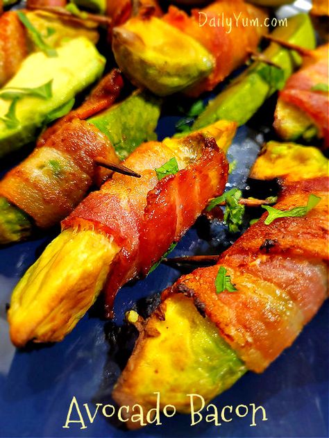 Crispy Bacon wrapped avocados recipe Avocado Air Fryer, Daily Yum, Bacon Wrapped Avocado, Air Fryer Bacon, Homemade Chipotle, Wrapped In Bacon, Favorite Dinner, Favorite Recipes Dinner, Party Snack