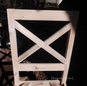 Free Plans to Build a Dining Chair Dining Chairs Diy, Rustic Dining Chairs, Rustic Dining Furniture, Woodworking Chair, Farmhouse Chairs, Diy Dining Room, Diy Dining, Farmhouse Dining Chairs, Blue Prints