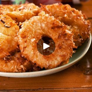 How To Make Fried Piña Colada Rings | These taste JUST like a Piña Colada 👅

Full recipe: http://dlsh.it/z2GD3uy | By DelishFacebook Fried Pina Colada Rings, Fruity Treats, Party Dips, Party Foods, Pina Colada, Summer Drinks, Party Food, Drinks, Christmas