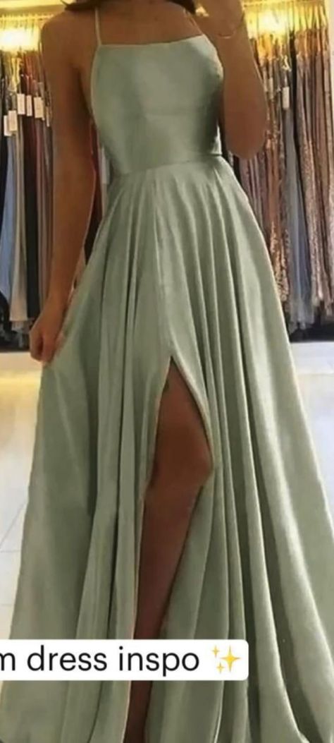 Sage Green Prom Dress, Prom Dress Inspo, Hoco Dresses Tight, Hoco Dresses Short, Dream Prom, Boutique Owner, Satin Evening Dresses, Mode Boho, Mini Dress Formal