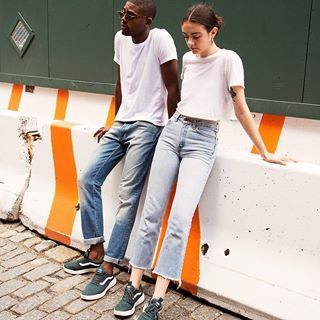 Get out there in the UltraRange: from the city, to the trails—and beyond. Explore more at vans.com/ultrarange #vansgirls Vans Ultrarange Outfit, Vans Ultrarange, Tenis Vans, Vans Outfit, Family Photo Outfits, Boy Photography, Couple Outfits, Vans Sneakers, Sporty Style