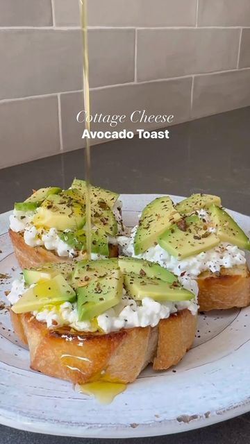 Protein Packed Breakfast, Cheese Toast, Free Keto Recipes, No Carb Diet, Unhealthy Food, Foods To Eat, Quick Breakfast, Cottage Cheese, Low Calorie Recipes