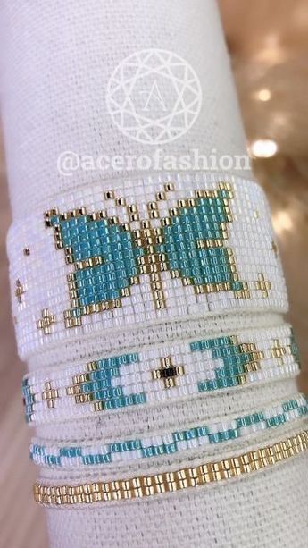 Crochet Friendship Bracelets, Beading For Beginners, Loom Beading Patterns, Ideas Pulseras, Beaded Projects, Bead Loom Designs, Bracelet Miyuki, Beads Craft Jewelry, Loom Bracelet Patterns