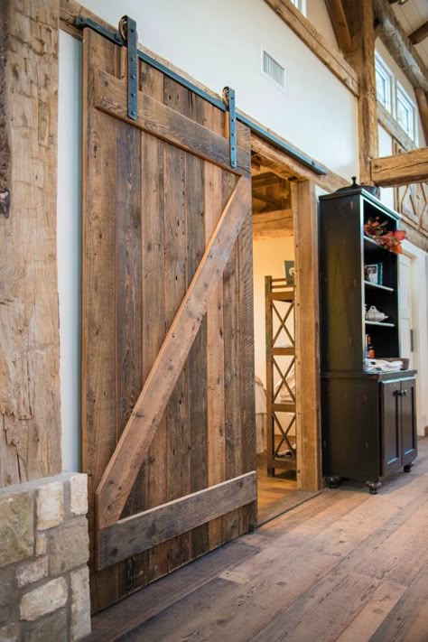 DIY Barn Door Wall Cabinet via KnickofTime.net - From the MBR to bath. Pintu Interior, Barn Door Designs, Door Inspiration, Diy Barn Door, Doors And Hardware, Sliding Barn Door Hardware, Wood Doors Interior, Interior Barn Doors, Barn Doors Sliding