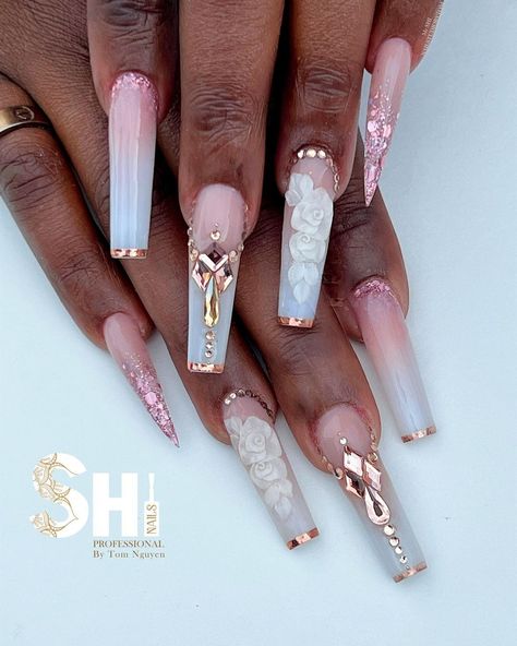 Rose Gold Acrylic Nail Designs, Rose Gold Nails Acrylic, Nail Designs Bling, Rose Gold Nails Design, Nail Pics, Engagement Nails, Classy Nail Designs, Rose Gold Nails, Pretty Gel Nails