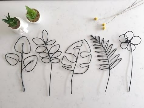 Sculptures Sur Fil, 3d Tiskárna, Wire Projects, Wire Art Sculpture, Wire Sculptures, Wire Craft, Wire Flowers, 3d Pen, Pola Sulam