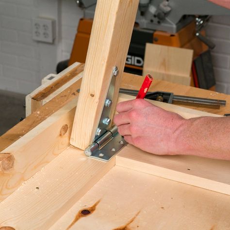 Fold Up Workbench Cut and attach Legs Folding Work Bench, Folding Work Table, Workbench With Storage, Workbench Organization, Workbench Top, Workbench Designs, Building A Workbench, Folding Workbench, Woodworking Saws