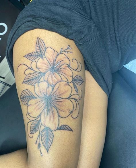 Thigh Tattoos Black Women, Front Thigh Tattoos, Aesthetic Tattoo Ideas, Remove Tattoo, Cute Thigh Tattoos, Girl Thigh Tattoos, Black Relationship, 15 Aesthetic, The Best Aesthetic