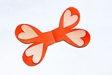 Paper Roll Butterfly, Butterfly Craft, Toilet Paper Tube, Bug Crafts, Butterfly Face, Butterfly Template, Spring Crafts For Kids, Toilet Paper Roll Crafts, Paper Roll Crafts