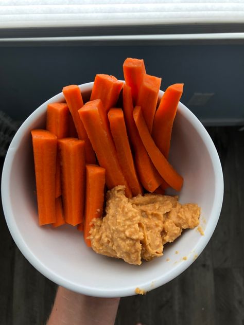 Carrots And Hummus Aesthetic, Hummus Aesthetic, Carrots Aesthetic, Carrot Aesthetic, Carrots With Hummus, Hummus Carrot, Bunny Diet, Carrots And Hummus, Carrot Hummus