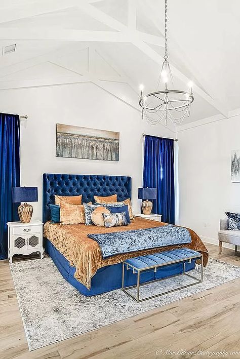 Bed Rooms Ideas Master, Bed Rooms Ideas, Royal Blue Bedrooms, Bed Frame Ideas, Blue And Gold Bedroom, Bedroom Ideas Master, Blue Bedroom Design, Beds For Small Rooms, Designer Bed