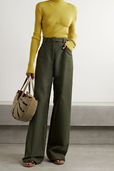 Polished Casual, Turtleneck Outfit, Trouser Outfit, Dark Autumn, Green Trousers, Gabriela Hearst, Wool Turtleneck, Fashion 101, Knitwear Design