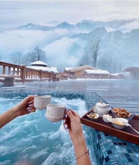 Honeymoon Vibes, Winter Cabin, The Windy City, Dream Travel Destinations, Winter Vacation, Vision Board 2023, Ski Trip, Winter Aesthetic, Beautiful Places To Travel