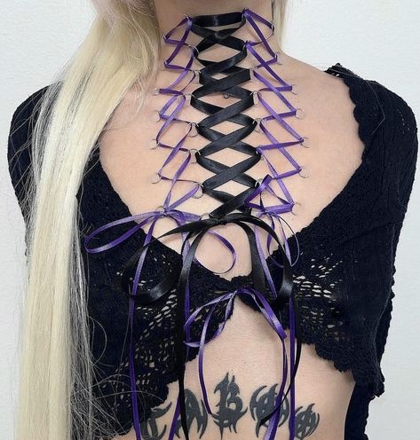 goth, corset, piercing, sandy taboo Corset Piercing Back, Corset Piercing Chest, Corset Piercing, Queer Punk, Riot Grrrl, New Romantics, Club Kids, Body Modifications, Needle Art