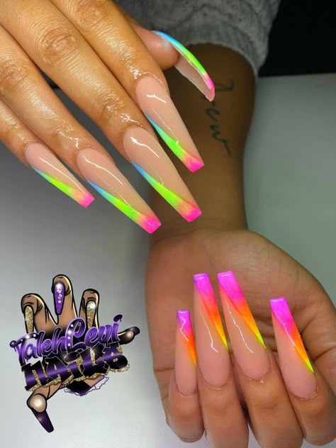 Neon Sparkly Nails, Neon Acrylic Nails Designs Bright Colors, Miami Nails Ideas Summer, Neon Coffin Acrylic Nails, Neon Multicolor Nails, Hot Nails Trends 2022, Rainbow Stiletto Nails, Summer Nails Stiletto, Neon Nail Ideas Summer