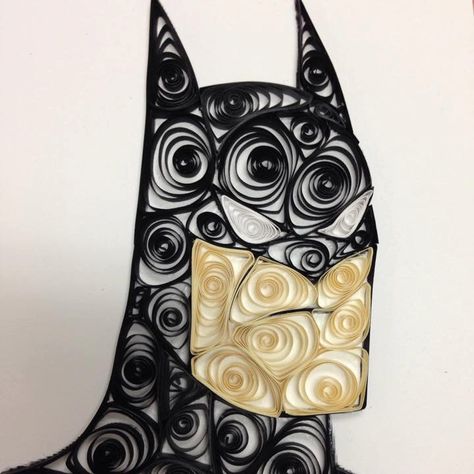 Batman Crafts, Cartoon Batman, Batman Cartoon, Batman Gifts, Money Bouquet, 3d Quilling, Quilling Ideas, Batman Funny, Quilling Craft