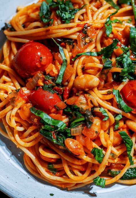 White Bean And Pasta Recipes, Bean And Pasta Recipes, White Bean Pasta, Pasta With White Beans, White Beans Recipe, Bean Pasta Recipes, Canning Cherry Tomatoes, Spaghetti With Spinach, White Bean Recipes