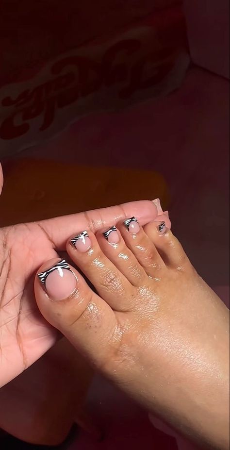 Creative Pedicure Ideas, Acrylic Nails Toes Art Designs, White Toenail Ideas, Nail Designs White French Tip, Zebra Toe Nail Designs, Black French Tip Toes With Design, French Toe Nails With Design, Black French Tip Toes With Rhinestones, Y2k Toe Nail Designs