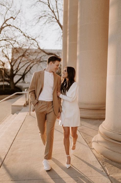 Engagement Photos Modern, Modern Photoshoot, Save The Date Pictures, Courthouse Wedding Photos, Engagement Shoot Outfit, Wedding Fotos, Engagement Picture Outfits, Pre Wedding Photoshoot Outfit, Style Couple