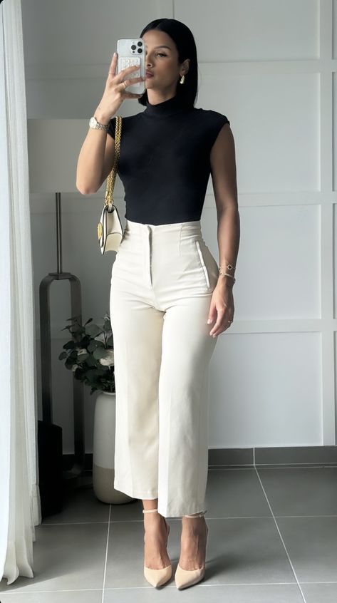 Dark Red Pants Outfit Work, Church Outfit Women Classy, Professional Work Outfits Women Classy, Vintage Corporate Outfits, Stylist Outfit For Women, Cute Esthetician Outfits, Vintage Professional Outfits, Clothes Color Combinations Woman Outfits, Outfit Ideas For Office Work Casual