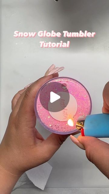 Snowglobe Tumbler Solution, Snow Globe Cups Diy, Glitter Globe Tumbler, Snow Globe Tumbler Tutorial, Snow Globe Tumbler Mixture, How To Make Snow Globe Tumblers, Snow Globe Tumbler Diy, Snowglobe Tumbler Diy, Glitter Crafts Adults