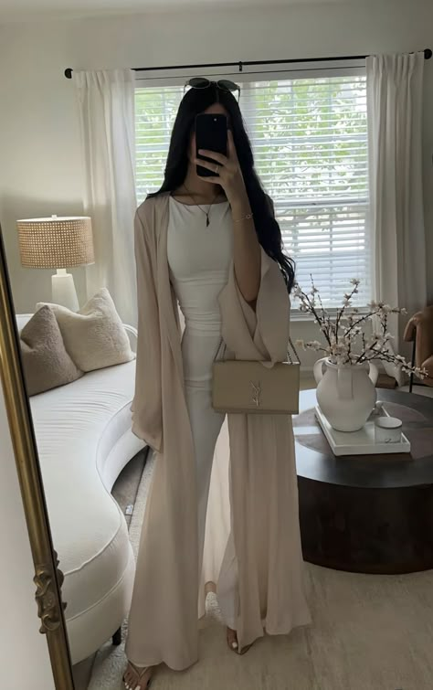 Dubai Outfit, Abaya Outfit, Dubai Outfits, Elegance Dress, Estilo Hijab, Modesty Outfits, Modest Summer Outfits, Mode Abaya, Modesty Fashion