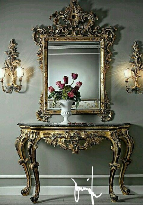 Elegant Living Room Decor, Console Table Decorating, Luxury Furniture Design, Hallway Designs, French Furniture, Home Ceiling, Studio Decor, Classic Furniture, Beautiful Furniture