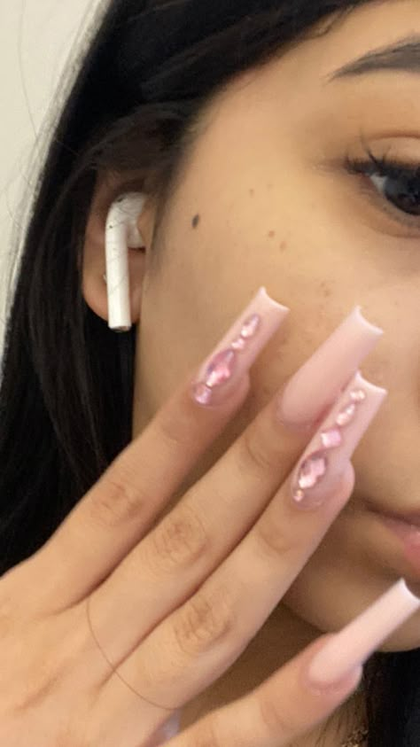 Long Acrylic Nails Blue Design, Pink And White Nails Acrylic Designs, Medium Length Nails With Gems, Pink Nail Sets With Charms, Pink Nails W Gems, Latina Acrylic Nails Pink, Buchi Fresa Nails, Nails Baddie Aesthetic, Acrylic Nails Gems