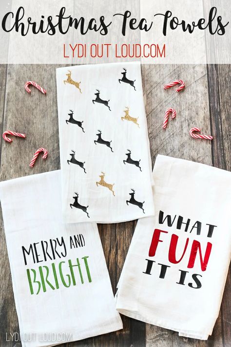 Dish Towel Ideas, Christmas Tea Towels, Towel Ideas, Christmas Cricut, Diy Towels, Cricut Christmas, Work Diy, Christmas Towels, Easy Christmas Diy