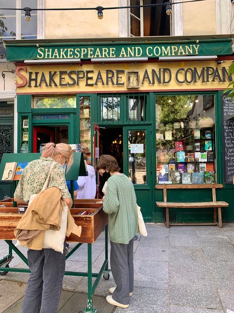 Shakespeare And Co, Shakespeare And Company, Paris Love, Love This, Ash, Paris, France, Cake, Quick Saves