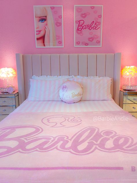 Barbie Bedroom Ideas Kids, Barbie Airbnb, Zara Bedroom, Barbie Bed, Barbie Room Decor, Pink Bar Stools, Modern Hacienda, Dream House Bedroom, Barbie Bedroom