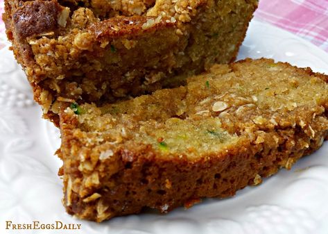 Cardamom Bread, Zucchini Bread Recipe, Tasty Bread Recipe, Best Bread, Zucchini Bread Recipes, Bear With Me, Streusel Topping, Sweet Breads, Delicious Bread