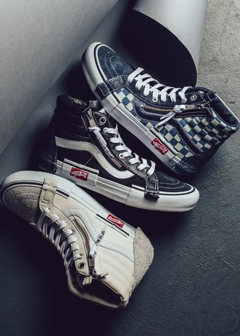 Vans Vault SK8-Hi Cap LX Vans Shoes High Tops, Vans Shoes Fashion, Shoes High Tops, Mens Vans Shoes, Nike New Balance, Tenis Vans, Vans Vault, Vans Outfit, Van Doren