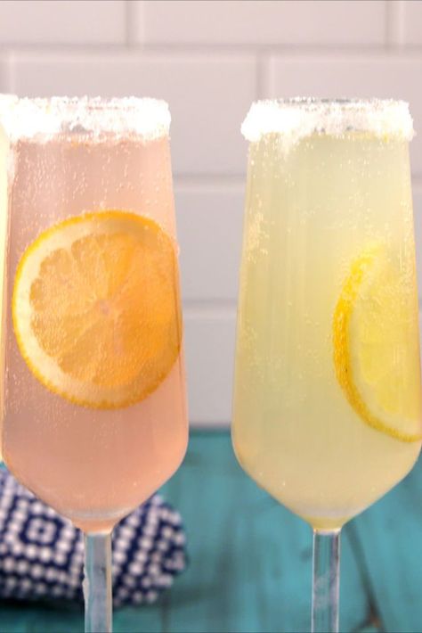 Lemonade Mimosa- 2 tsp. lemon zest 1/2 c. sugar 1 lemon, thinly sliced, plus a wedge for rimming 1 bottle champagne 2 c. lemonade or pink lemonade Lemonade Mimosa, Spiked Lemonade, Best Lemonade, Mimosa Recipe, Thanksgiving Desserts Easy, Champagne Brunch, Brunch Drinks, Lemonade Drinks, Summer Brunch