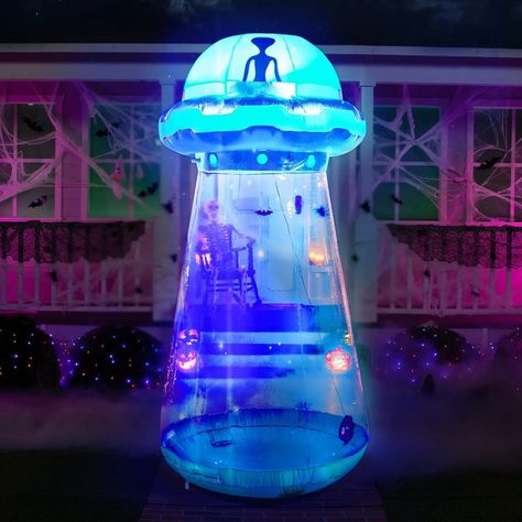 SYNCFUN 9-ft Freestanding Lighted Alien Inflatable Lowes.com Outside Halloween Party, Halloween Blow Ups, Haunted House Decorations, Creepy Halloween Decorations, Spooky Stuff, Inflatable Decorations, Halloween Inflatables, Decoration Halloween, All Things Fall