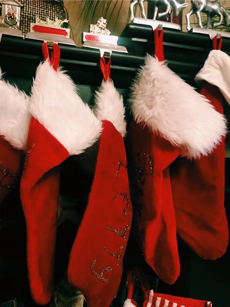 Red Christmas Stockings Aesthetic, Christmas Red And White Aesthetic, Stocking Aesthetic Christmas, Christmas Stocking Aesthetic, Christmas Romance Aesthetic, Christmas Red Aesthetic, Christmas Stockings Aesthetic, Christmas Couple Aesthetic, Red Christmas Aesthetic