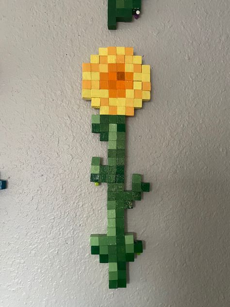 Minecraft Flower In Pot, Minecraft Sunflower, Flor Minecraft, Minecraft Flowers Pixel Art, Minecraft Flowers, Diy Minecraft Decorations, Minecraft Diy Crafts, Painting Minecraft, Sunflower Crafts